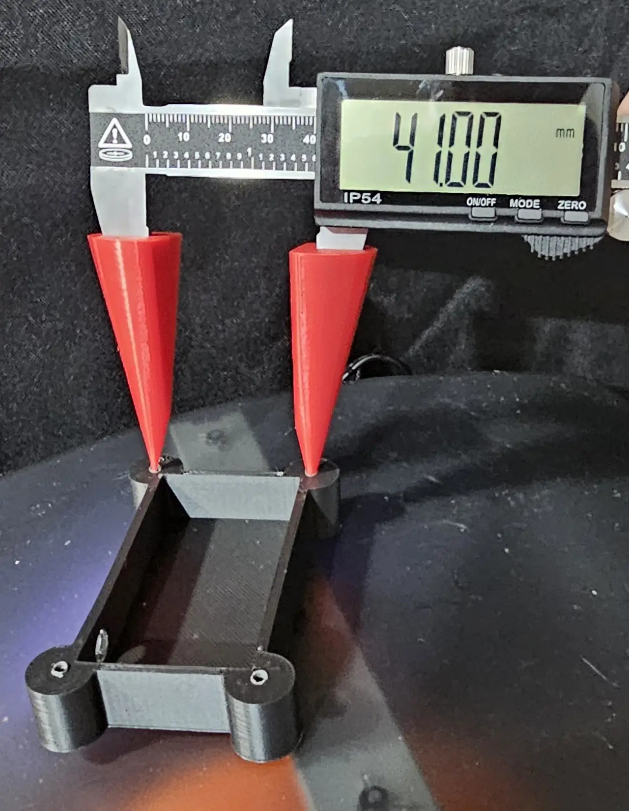 Center Finder Caliper Attachments for Neiko Calipers — modelo 3D