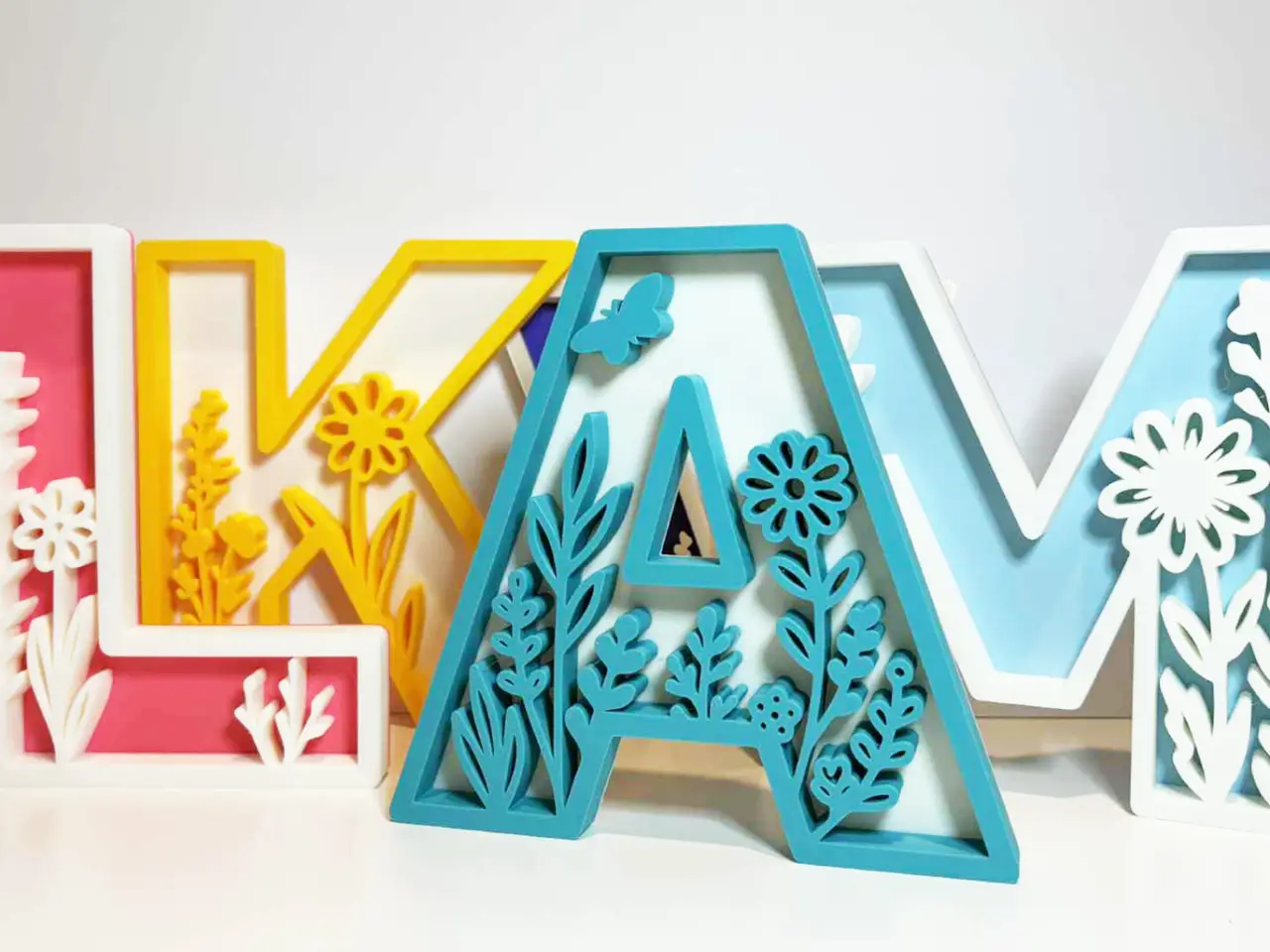 Floral Decor Letters — modelo 3D