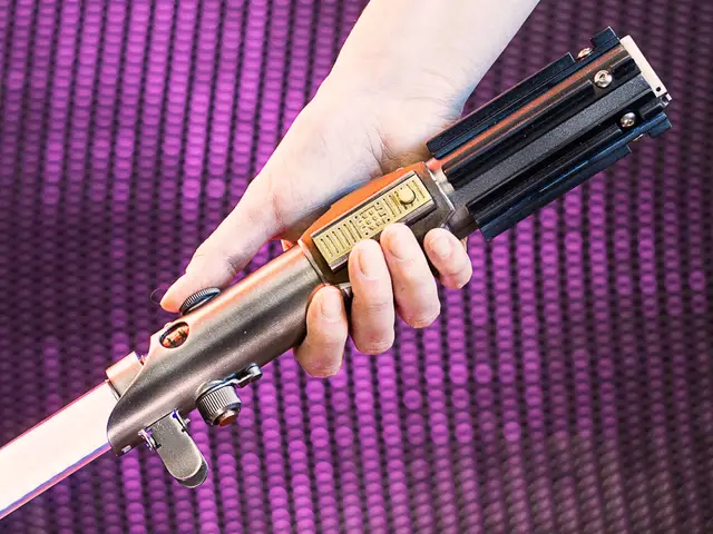 Anakin/Luke/Rey's Lightsaber - All Versions - Replica Prop — modelo 3D
