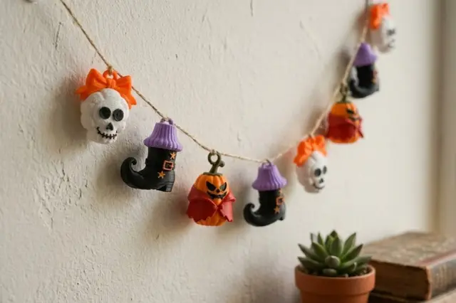 Halloween Garland Set - Whimsical Witch Boot Decor — modelo 3D
