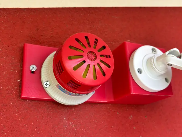 Adattatore per scatola da incasso 503 — modelo 3D