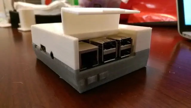 BabyNES Raspberry Pi B+ case — modelo 3D