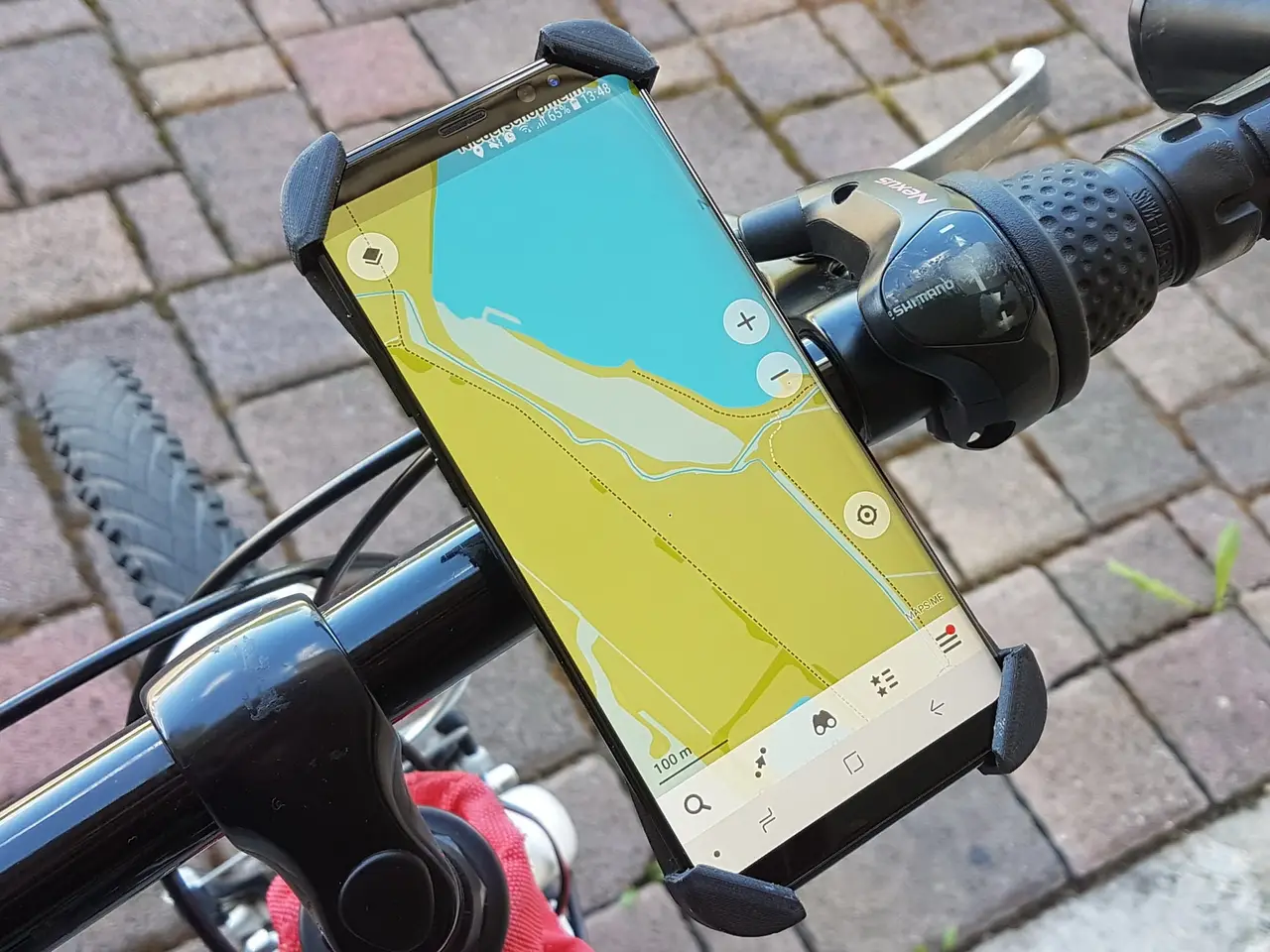 Customizable Bike Mount for Smartphone — modelo 3D