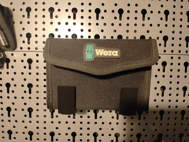 Pegboard holder for wera toolbag — modelo 3D
