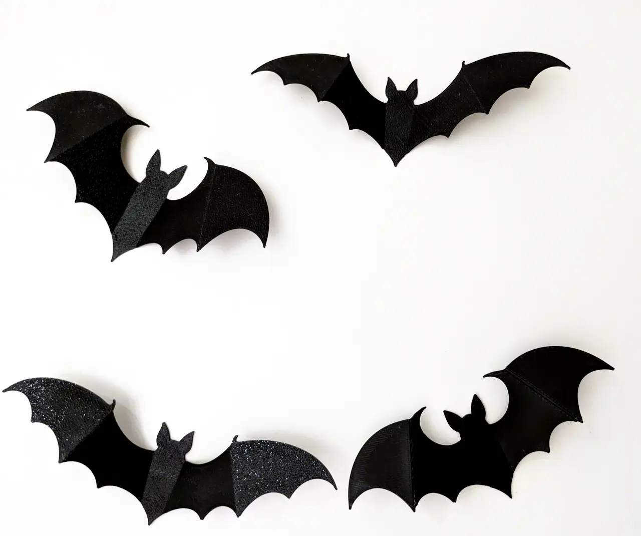 Halloween Bat Wall Decor – 3D Printable Flying Bats — modelo 3D