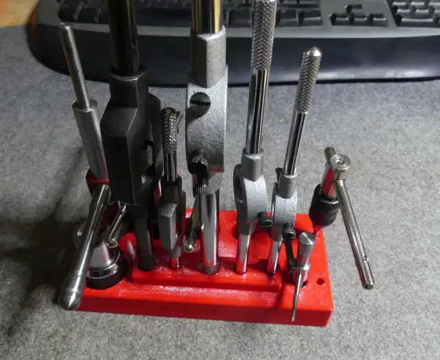 Stand for Tap- and Diehandles — modelo 3D