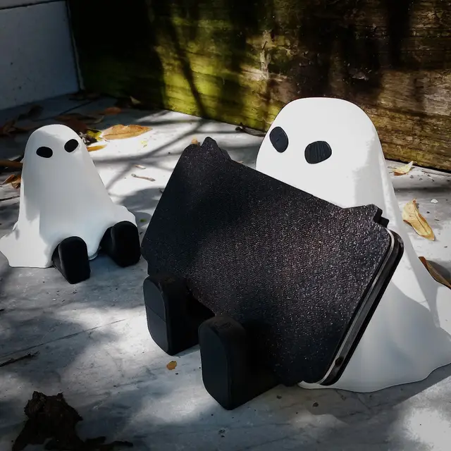 Soporte para celular (Fantasma guardián) — modelo 3D