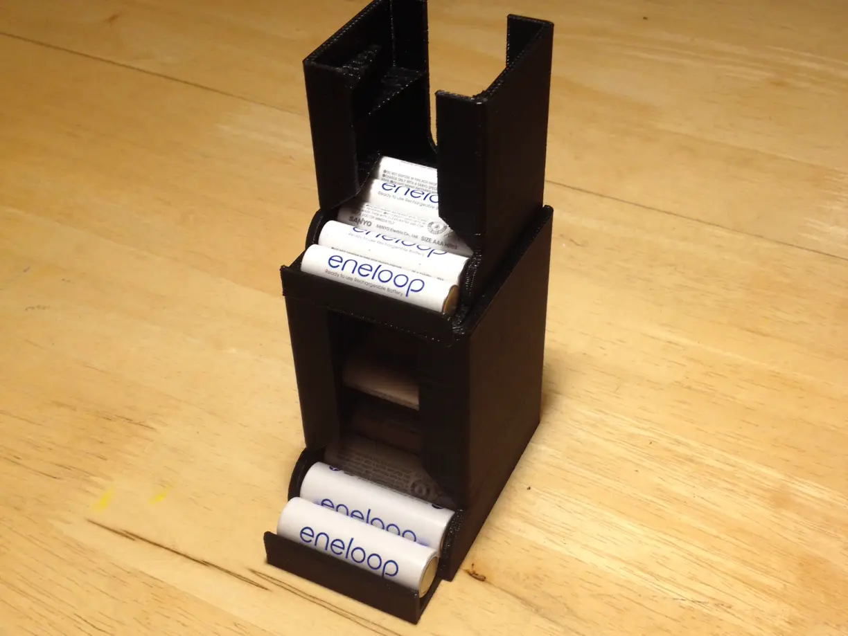 Battery dispenser AA & AAA — modelo 3D