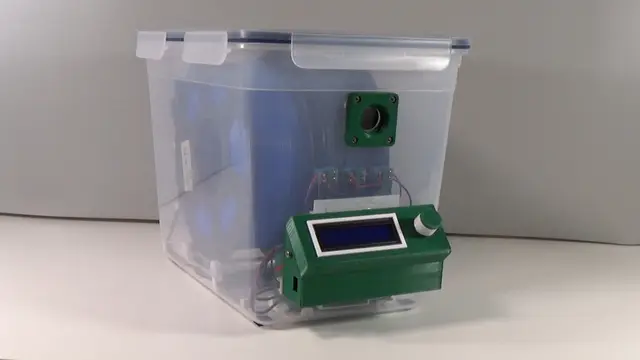 Filament dry box - heated, ventilated, Arduino controlled — modelo 3D