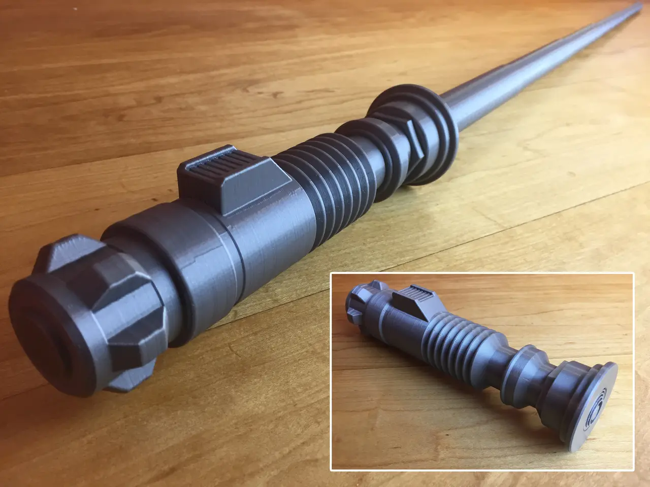 Collapsing Lightsaber (Print in Place) — modelo 3D
