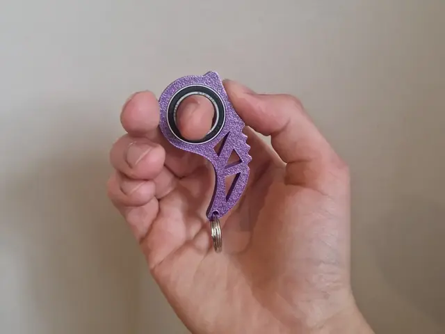 Keychain spinner boxcutrer — modelo 3D
