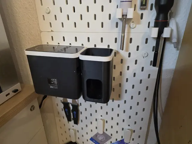 Brother P-Touch P750W Skadis mount — modelo 3D