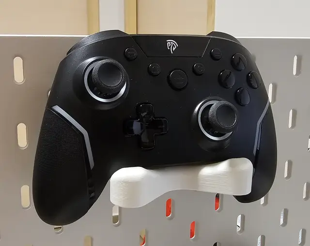 Skadis Controller Mount - Easysmx X20, DS4 — modelo 3D