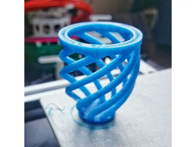 Calibration vase - Stringing, overhang and bridging test — modelo 3D