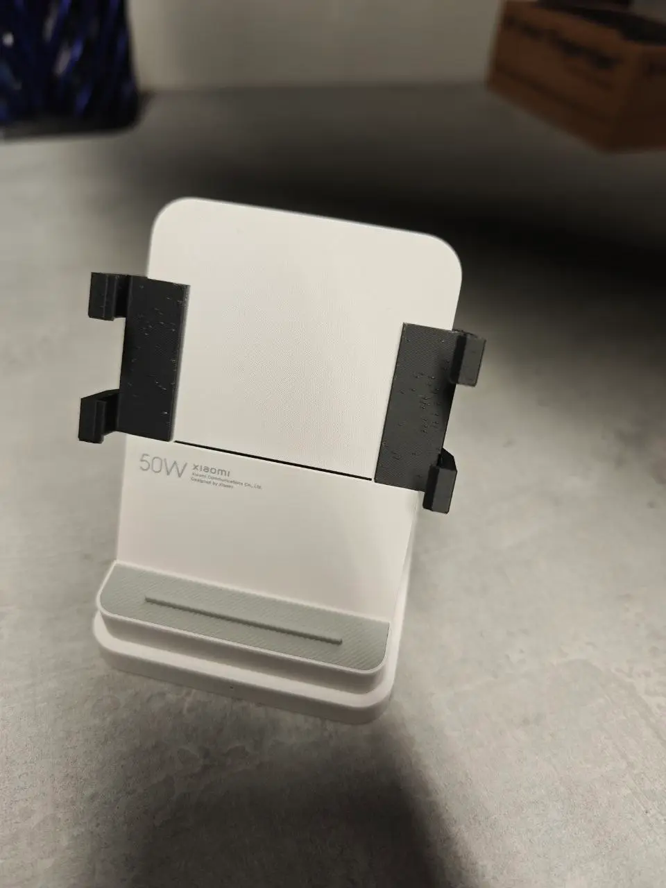 Xiaomi Wireless charger 17 Ultra holder. — modelo 3D