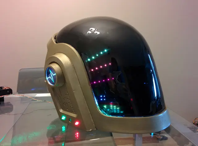 Daft Punk Guy Manuel 3D Printable Wearable Helmet — modelo 3D