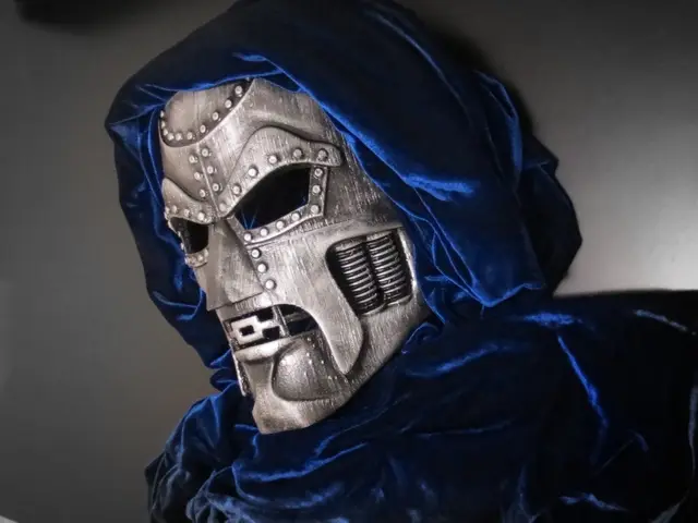 Doctor Doom Mask — modelo 3D