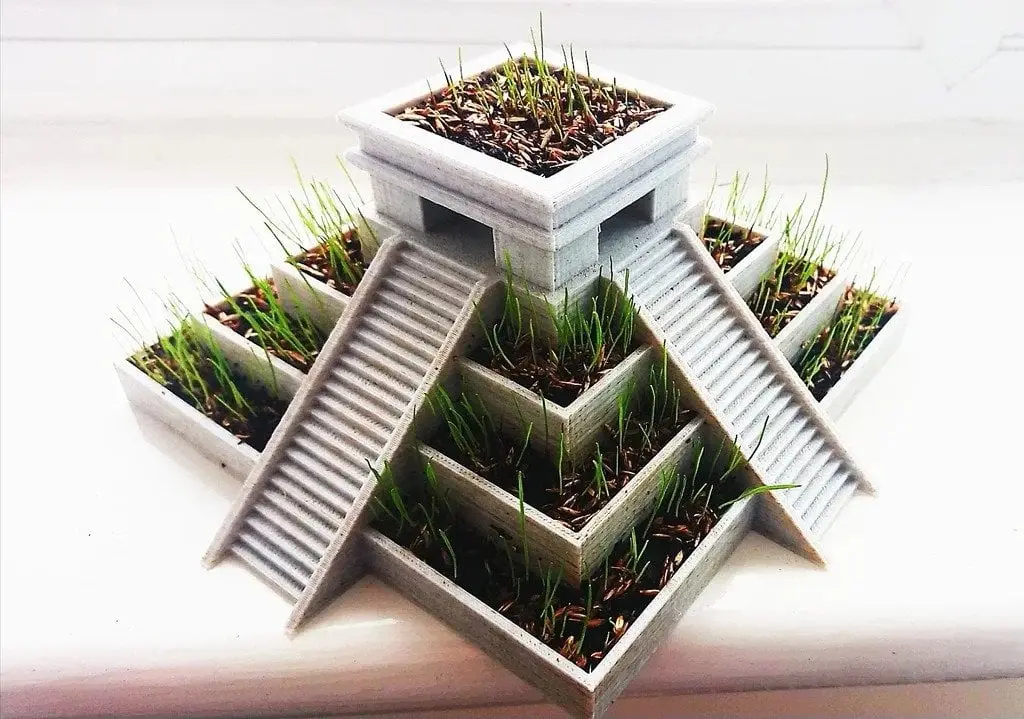 Aztec Temple Plant Pot — modelo 3D