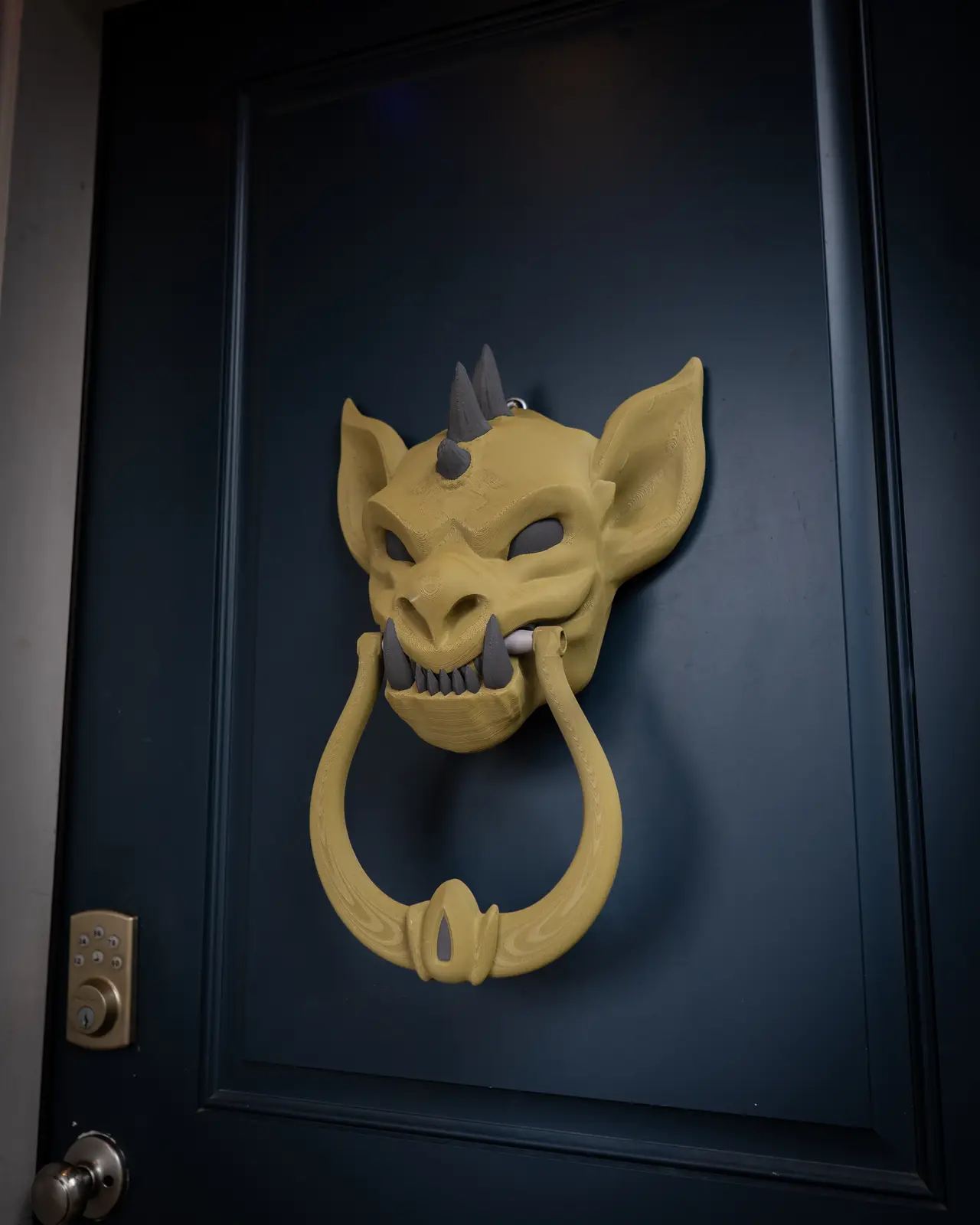 Gargoyle Door Knocker - Print In Place Halloween Door Decoration! — modelo 3D