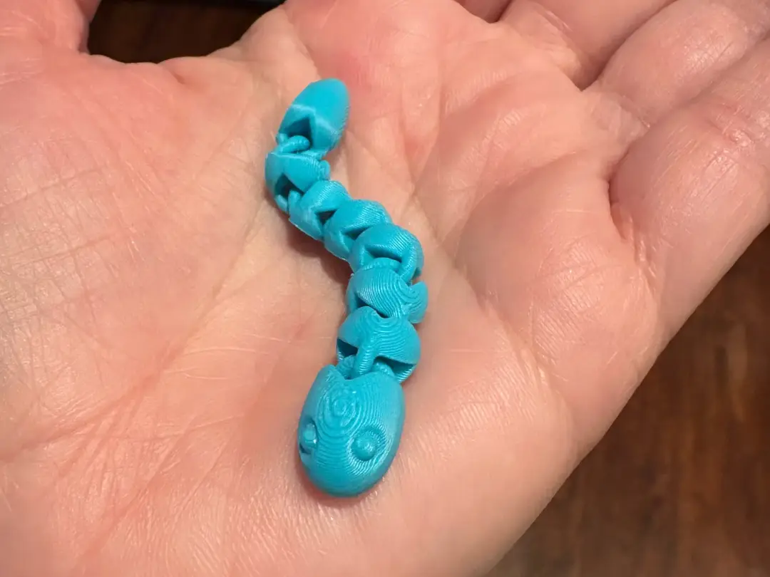 Mini flexi snake — modelo 3D