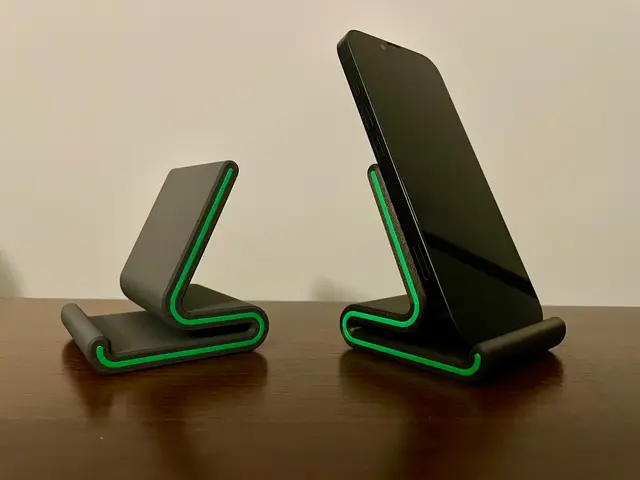 Phone Stand (No MMU or AMS Needed) — modelo 3D