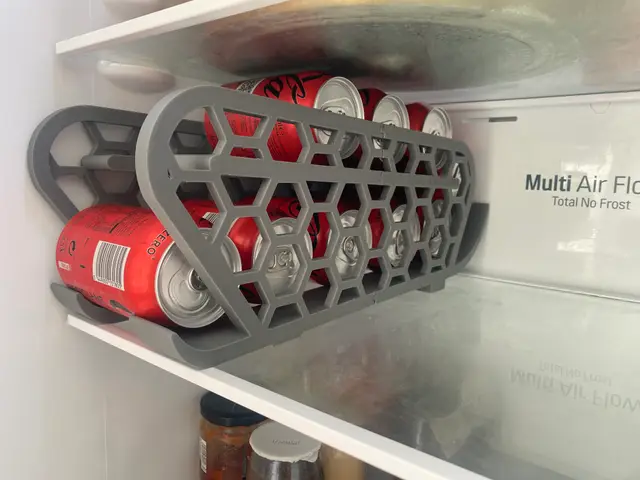 Euro can dispenser — modelo 3D