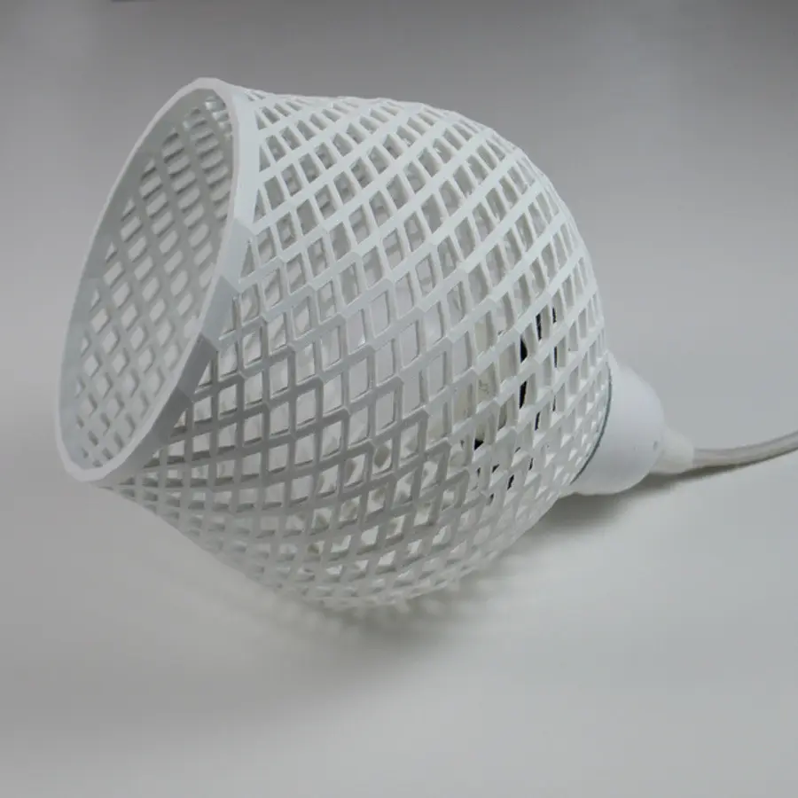 Shapeshifter lampshade, inspired by the Dentelle collection — modelo 3D