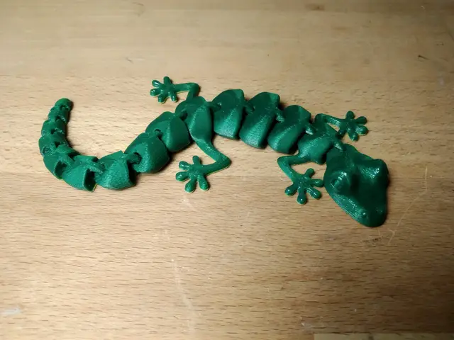 Articulated Lizard — modelo 3D