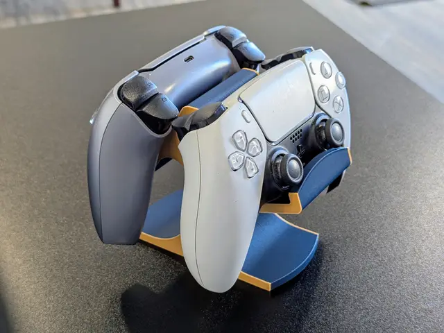 Dual PS5 Controller Stand No Supports — modelo 3D