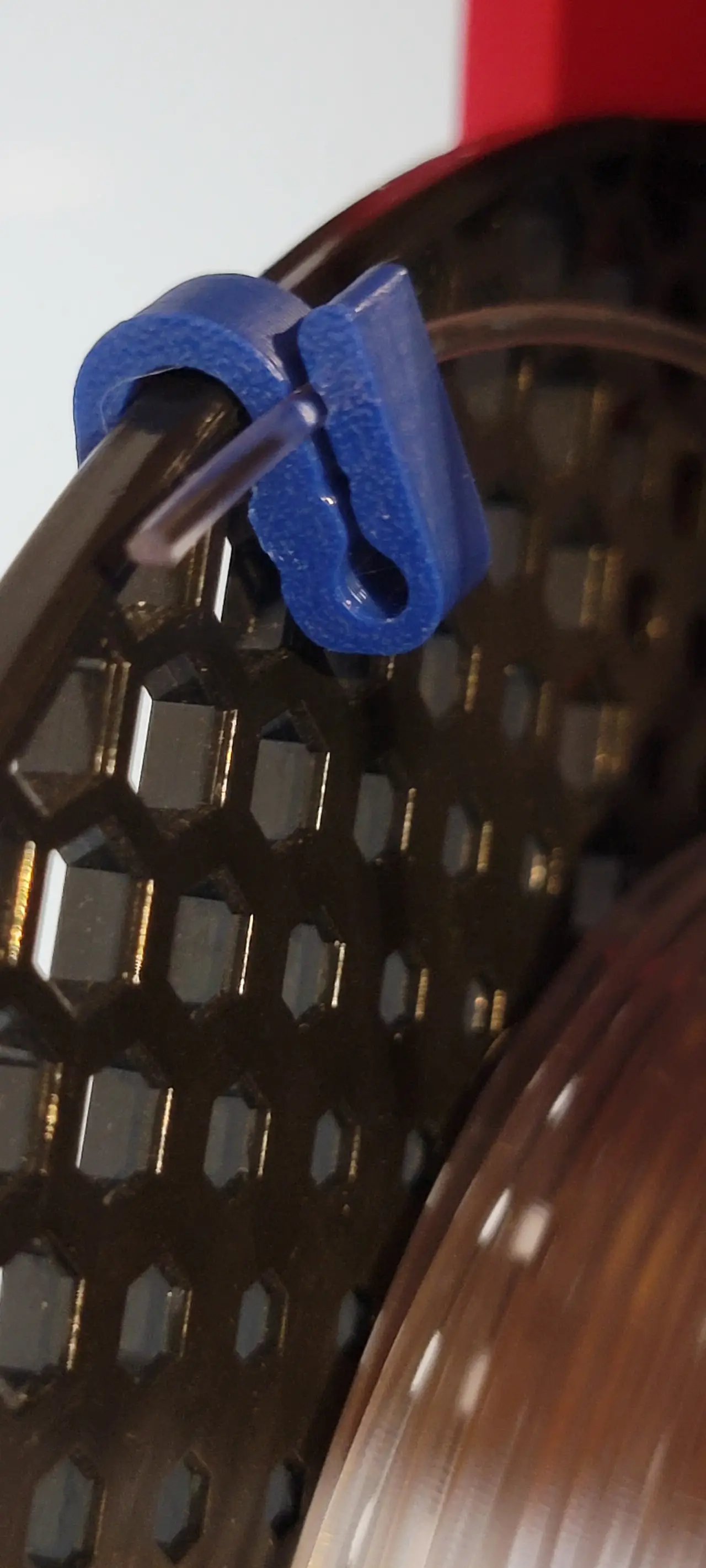Simple Universal Filament Clip V2+ {NEW 2024 VERSION} — modelo 3D