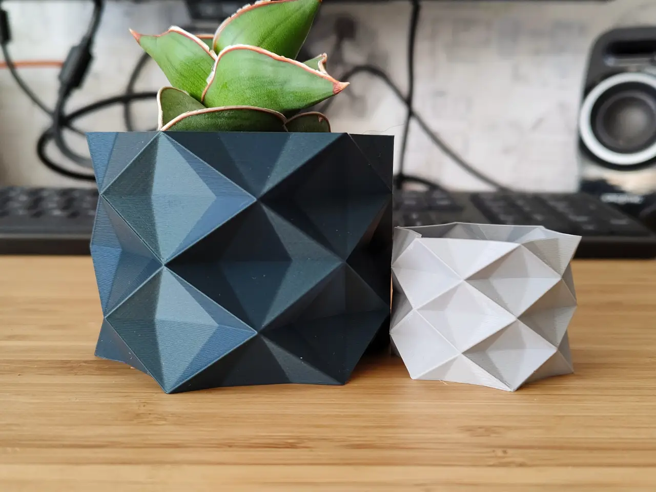 Diamond Planter & Pot for plants and Flowers - Vase mode — modelo 3D