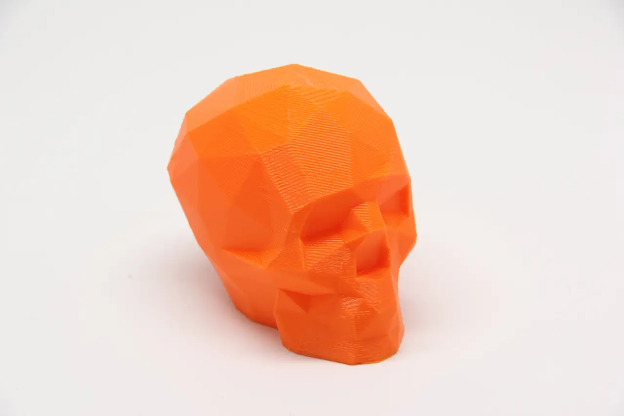 Low Poly Skull — modelo 3D