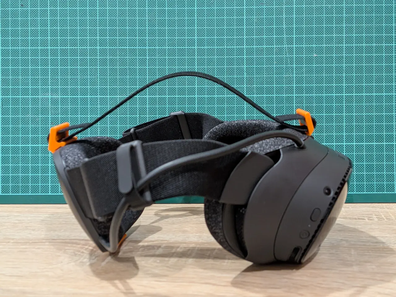 Steam Frame - DIY Top Strap (2 clips + webbing) — modelo 3D