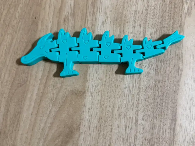 Embercrest Dragon - Articulated Standing Fidget — modelo 3D