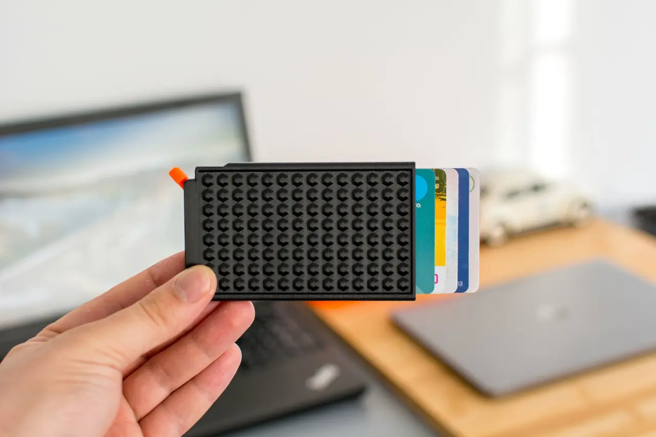 Slim Credit Card Wallet — modelo 3D