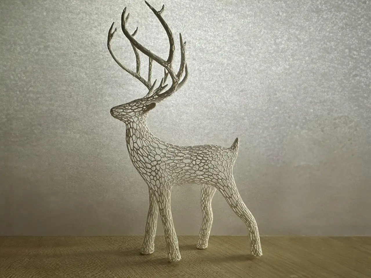 Voronoi Holiday Christmas Deer — modelo 3D