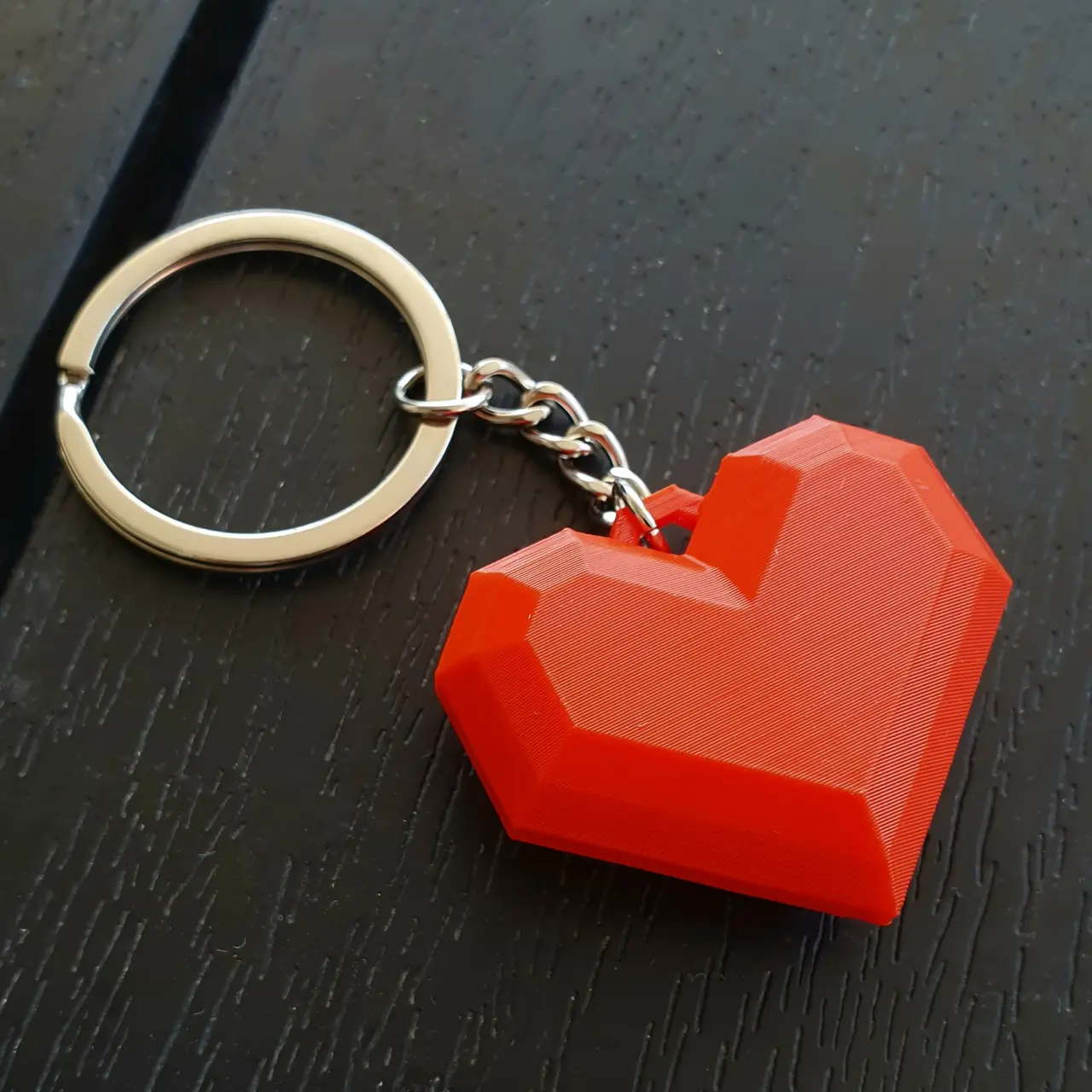 Low poly heart keychain — modelo 3D