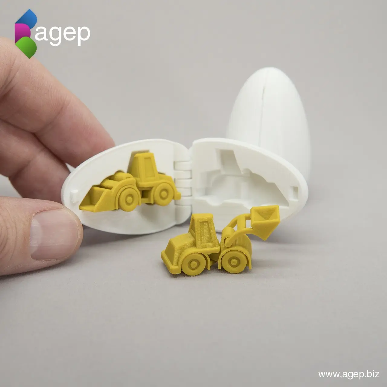Surprise Egg #3 - Tiny Wheel Loader Toy — modelo 3D