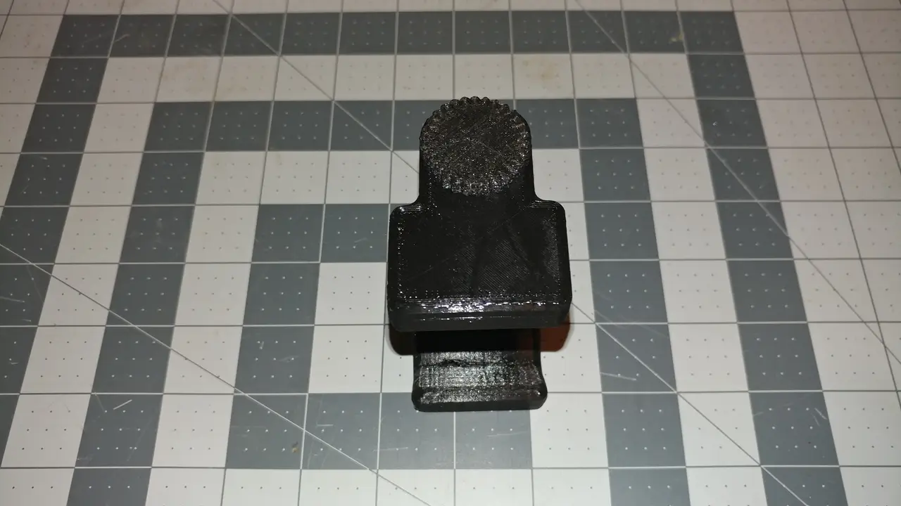 Mobile Phone Tripod holder — modelo 3D