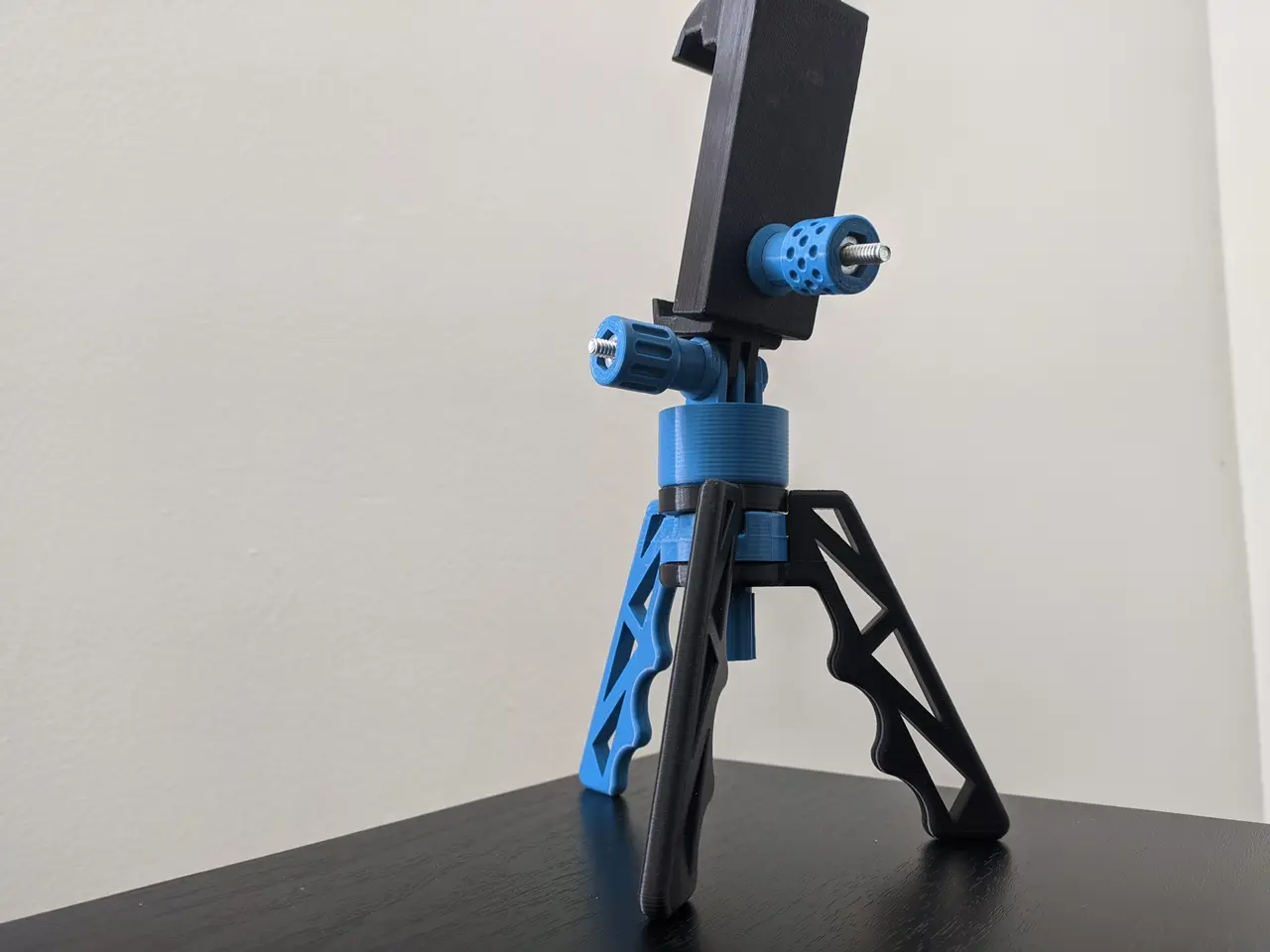 Universal Smartphone holder. Vertical-Horizontal — modelo 3D