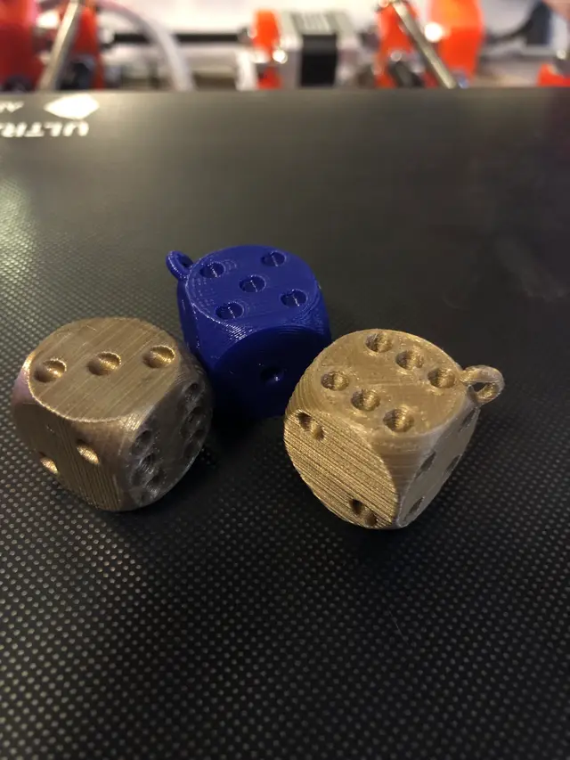 Test dice — modelo 3D