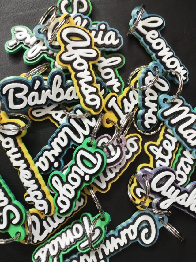 Customizable name keychain / tag — modelo 3D