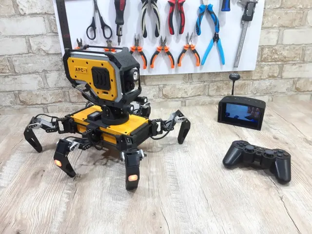 APC - 1 (Search and rescue walking robot) — modelo 3D