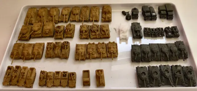 1:200 Tanks and Vehicles, 1944-45 — modelo 3D