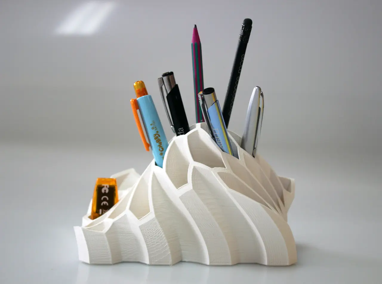 Pen and Pencil Holder — modelo 3D