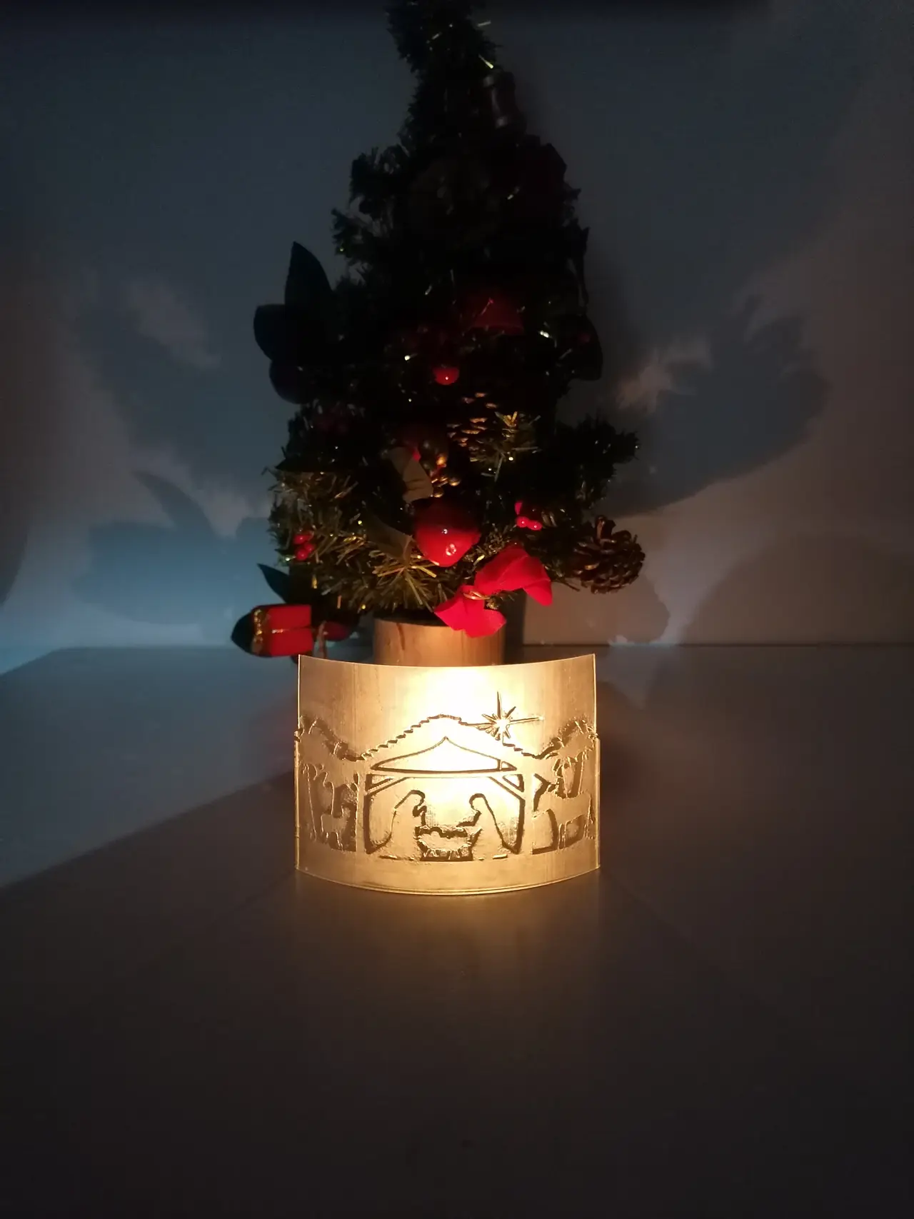 Christmas lithograph for minifactory contest — modelo 3D