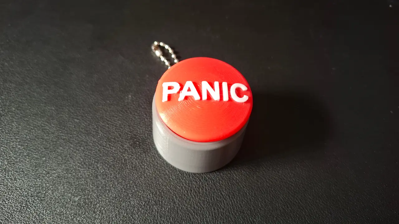 Panic Button Clicker — modelo 3D