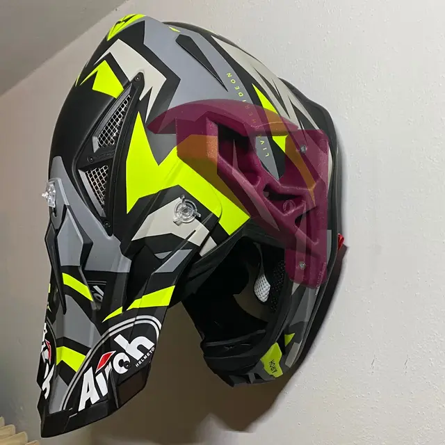 Helmet Hanger — modelo 3D
