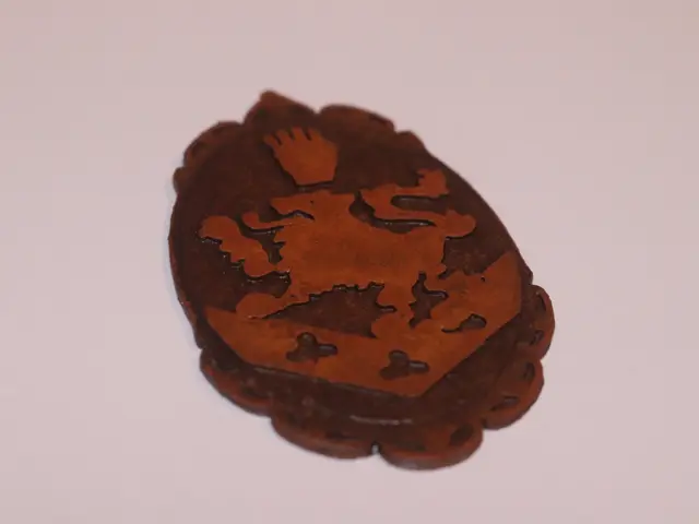 Edward Cullen's wristband, Cullen Crest (Twilight) — modelo 3D