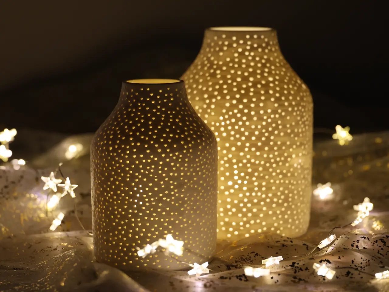 Thousand Lights Vase | Clay Look LED Lantern — modelo 3D